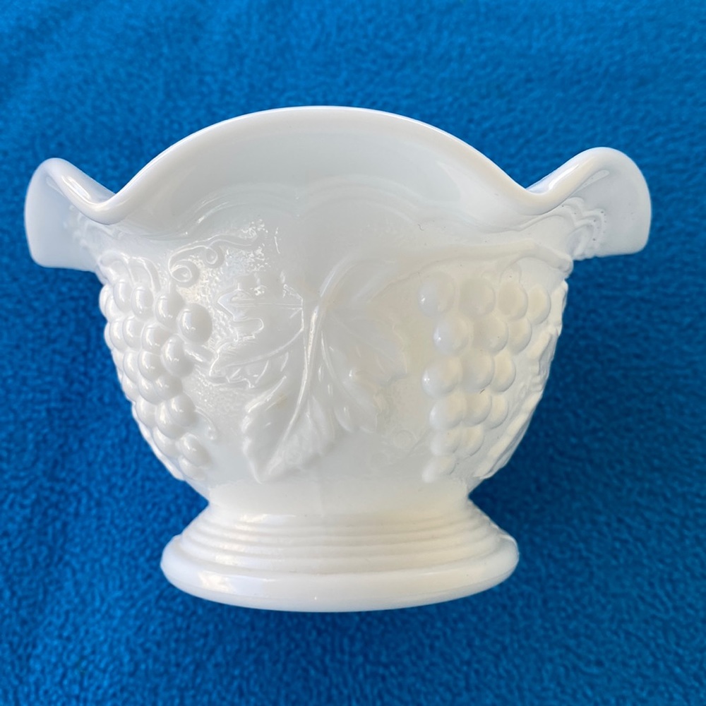 Imperial Milk Glass Bowl Vintage